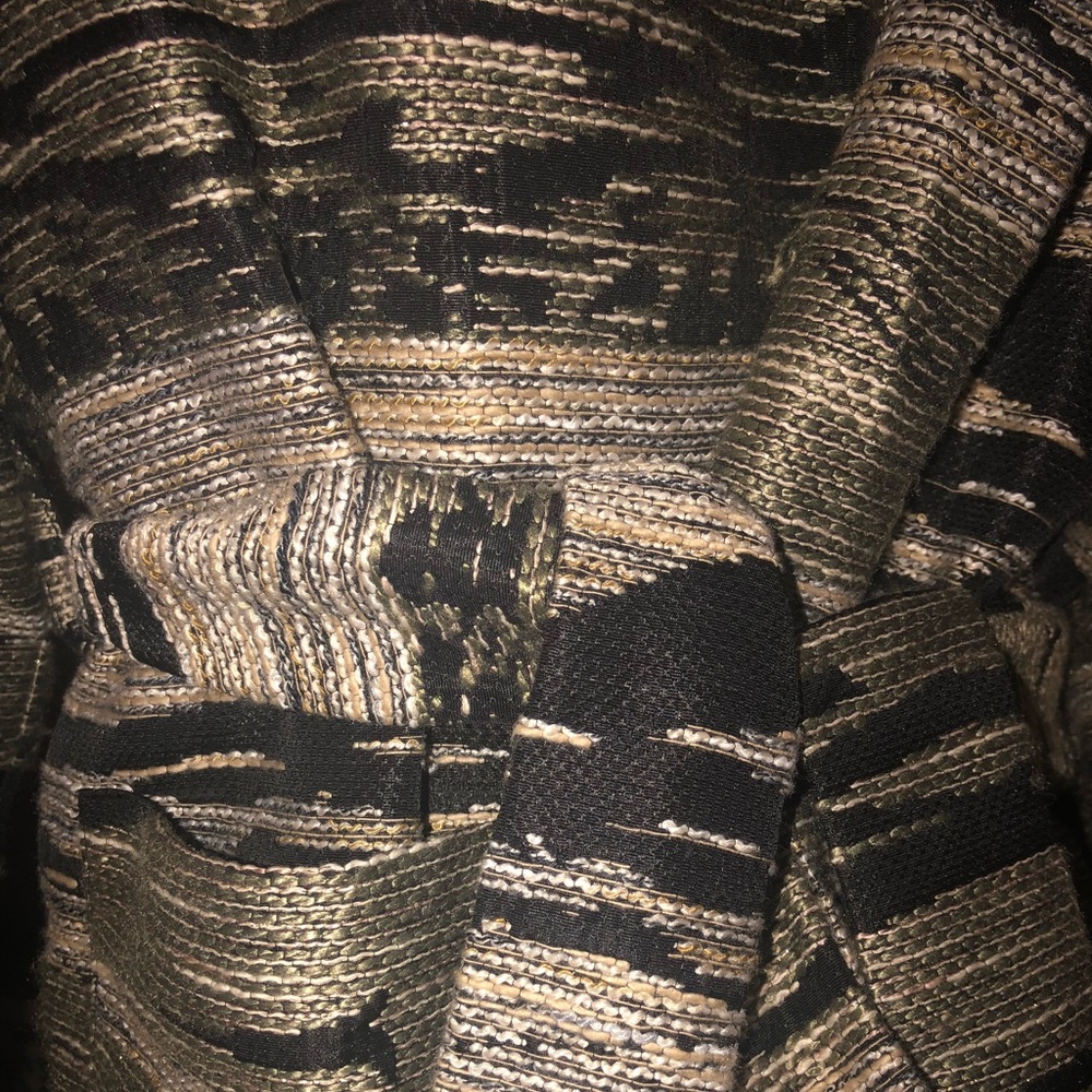 Textured light weight jacket - Picture 3 of 3